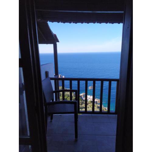 Double studio room in Mylopotamos with beautifull view