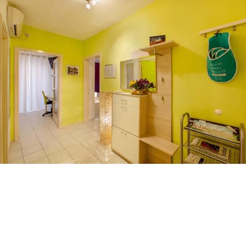 Downtown City Apartment