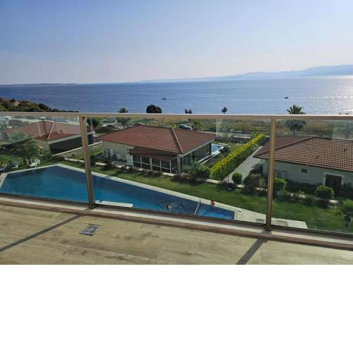 Dream Sea and Chios View Rooftop