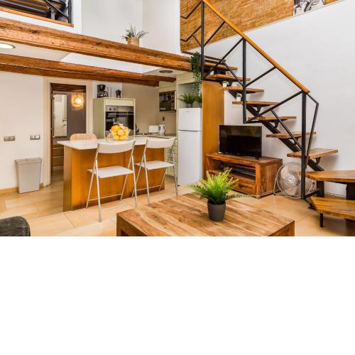 Dreamy Duplex - Stylish Beach Loft