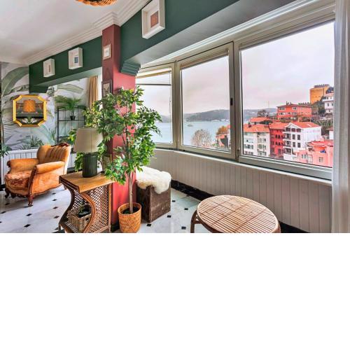 Dreamy Flat with Bosphorus View in Rumeli Hisari