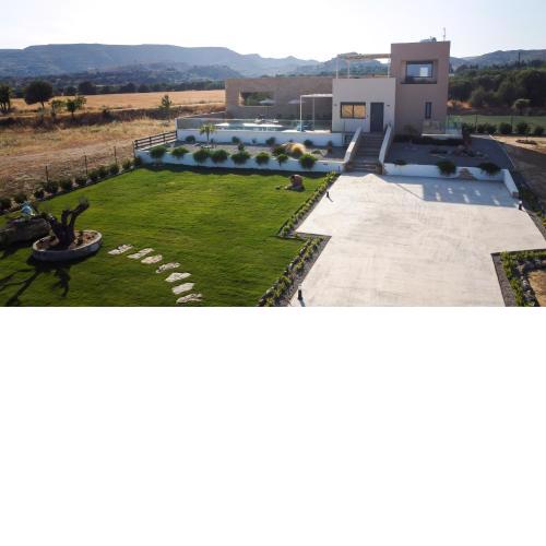DS Luxury House