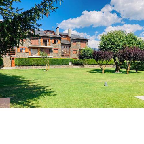 Duplex a Age amb piscina