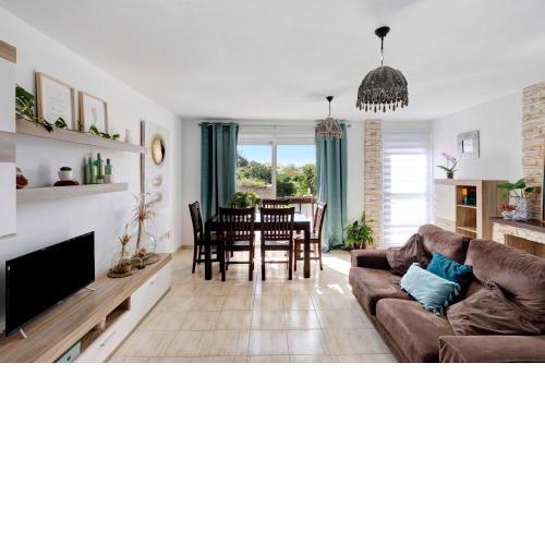 Duplex India