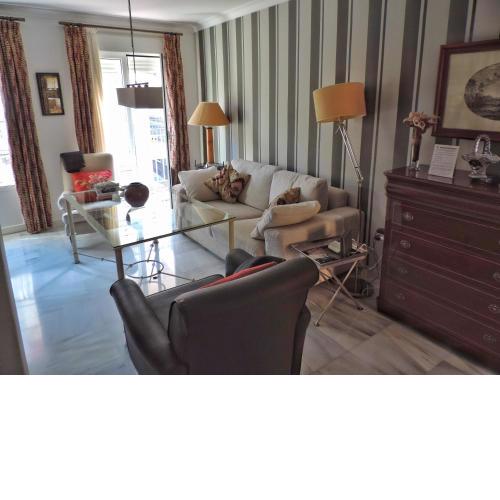 Duplex, terraza, 10 min coche centro Sevilla