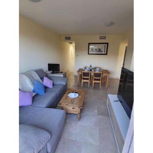 Duquesa 2 bed with sea and golf views and 5 pools