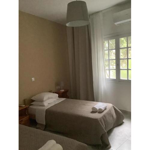 DVLNG 2 Bedrooms / Dining Room Apartment