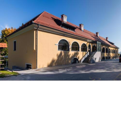Dvorec Trebnik - SOBE