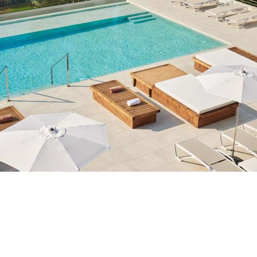 DWO Sirius - Adults Only