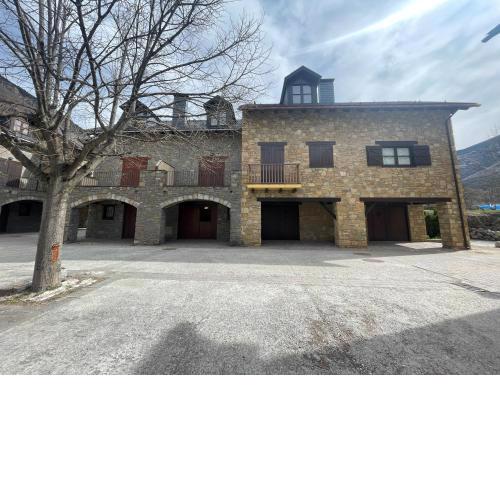 E06 - Casa Carmen en Eriste - Villmor
