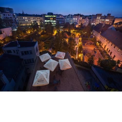 EA Hotel Julis