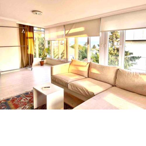 Eagle 's Nest of the Marmara