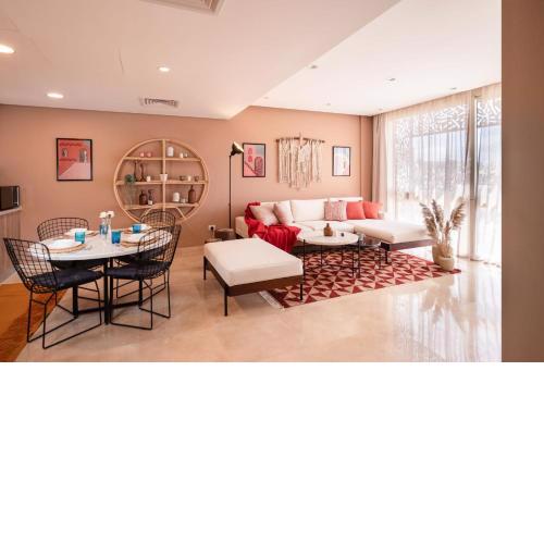 Earthy & Tranquil 1 BDR Mangroovy Free Pool & Beach Access