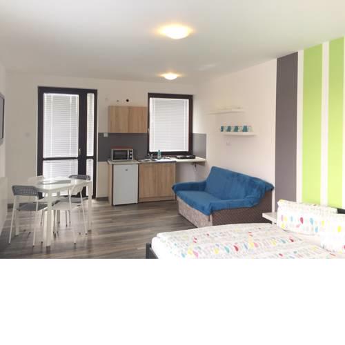 Ease Lux Apartments