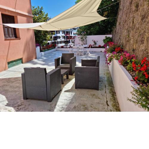 Easo Terrace Apartment free private parking and air conditioning