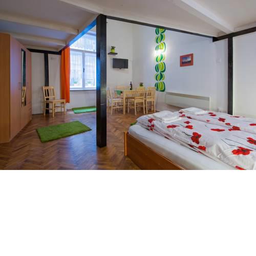 Easy-party flat in the center