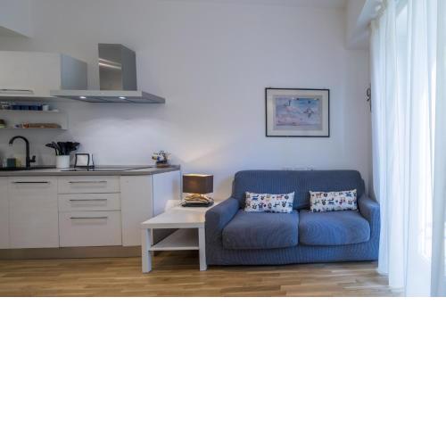 Easylife - Luminosa e comoda residenza con balcone