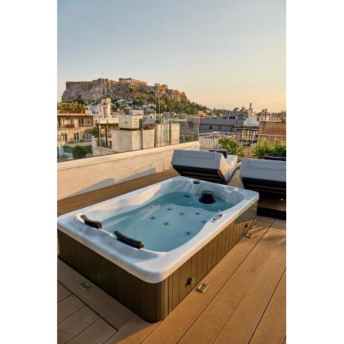 Eclectic Acropolis Rooftop Loft
