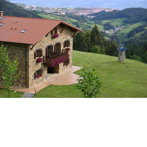 Eco Hotel Rural Lurdeia - Adults Only
