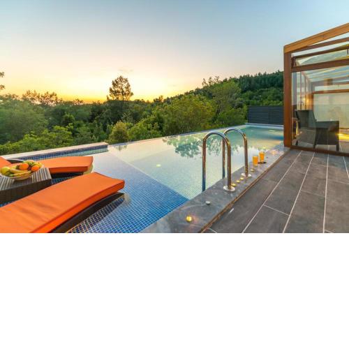 Eco Villa Heart