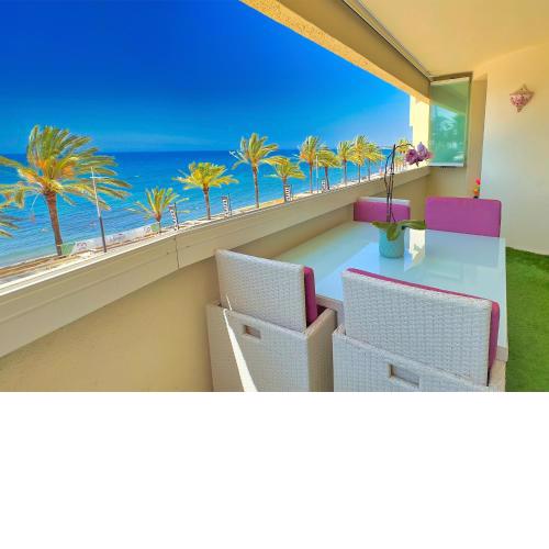 Ed. Larycorte 2D. Exclusive Sea Front Apartment in Marbella center.