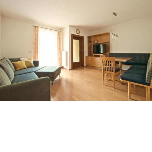Edelberg Apartments