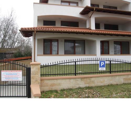 Edit Apartman
