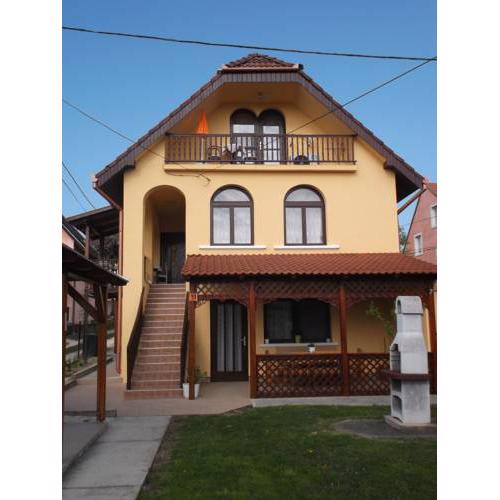 Edit apartman