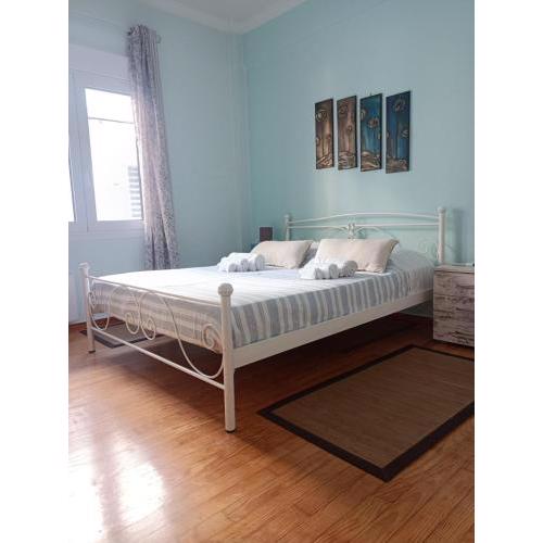 Efi's Lycabettus Apartment