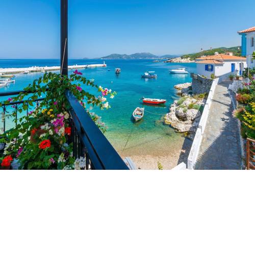 Eftopia Beachfront 3-bedrooms apartment