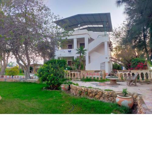 Egyptian Farmhouse