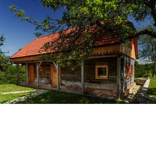 Ekodrom Estate