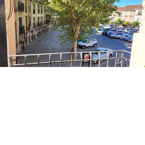 EL BALCÓN DE LA PLAZA.