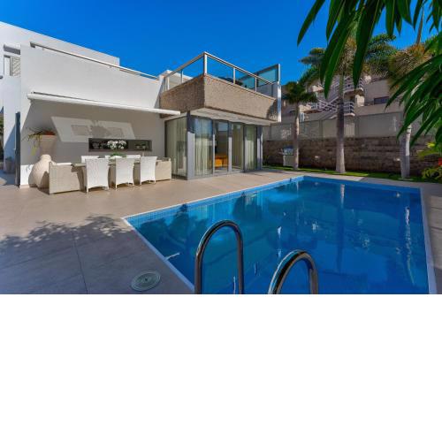 El Duque Private Lux Villa