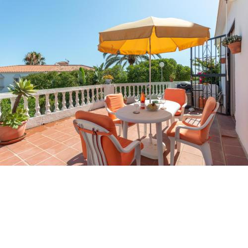 El Faro Home with a View, Pet Friendly, Wifi, Large Terrace, Sea View