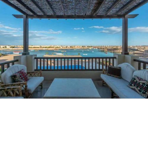 El Gouna Lagoon Paradise-3 BR Penthouse With Roof