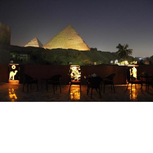 El Khalil Pyramids Inn