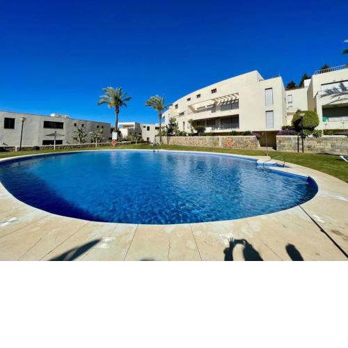 EL PINAR, URB. LOMAS DE LOS MONTEROS