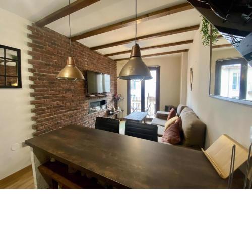 El Rio apartment
