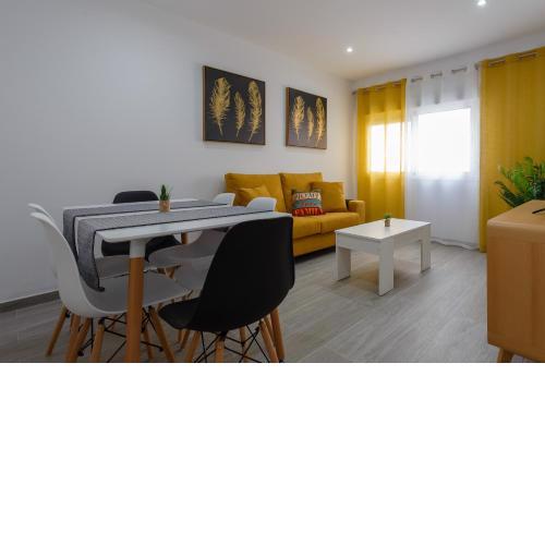 El TESORO de la Caleta by Cadiz4Rentals