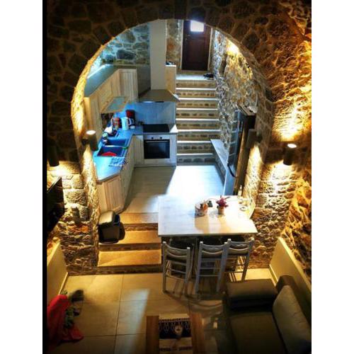 Elata Stone House