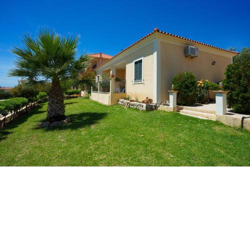 Eleftheria Apartments