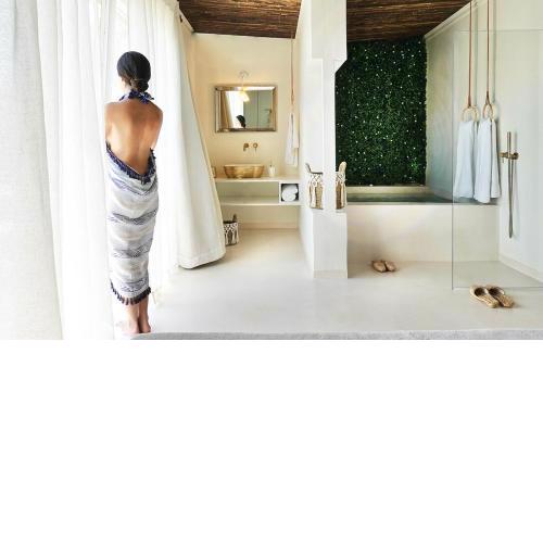Elefthia Syros Exclusive Suite