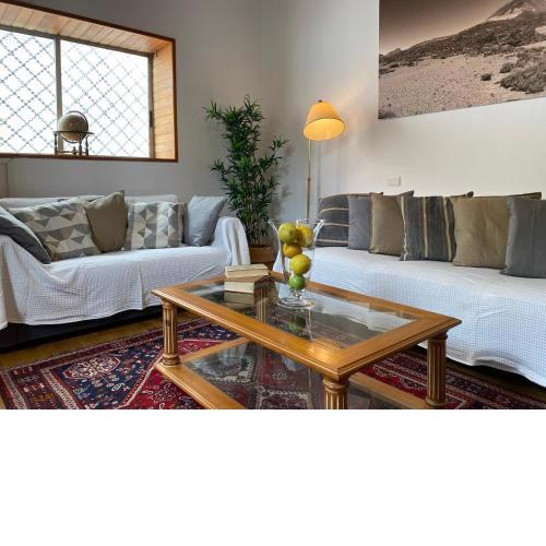 ELEGANCE TRADITIONAL CANARIAN HOME CASA MÁ , Tenerife South