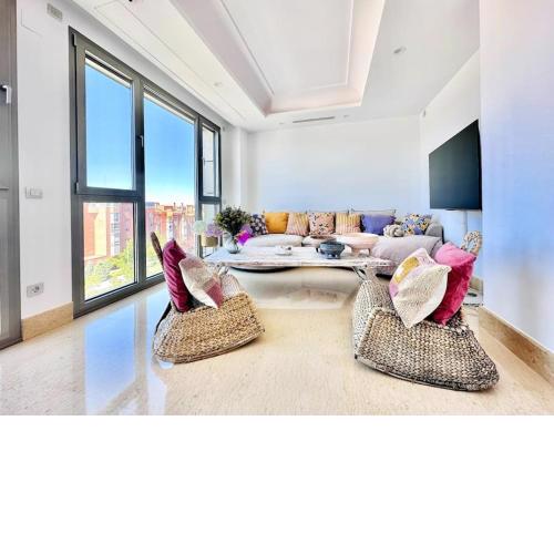 Elegancia y modernidad zona premium Conde de Orgaz Ifema
