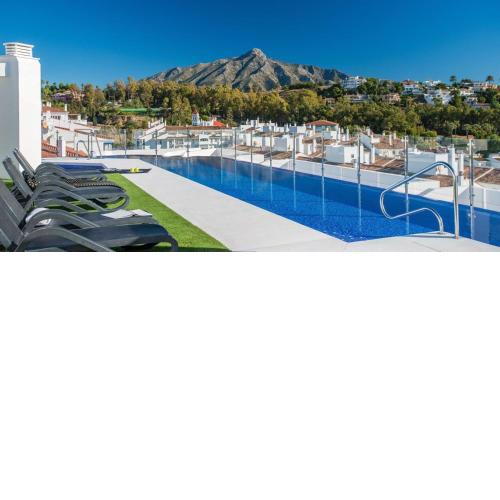 Elegant 2BR Apt in Residential Area / Rooftop Pool
