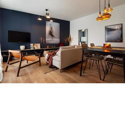 Elegant 4 Bedroom by Plaza Catalunya