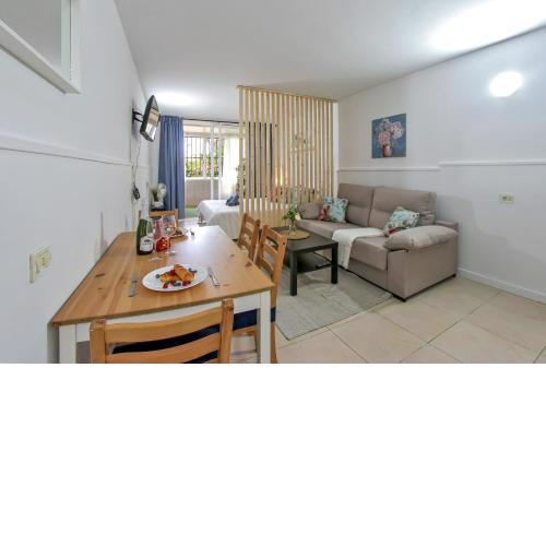 Elegant and Cozy Studio with Pool Chaparral 341