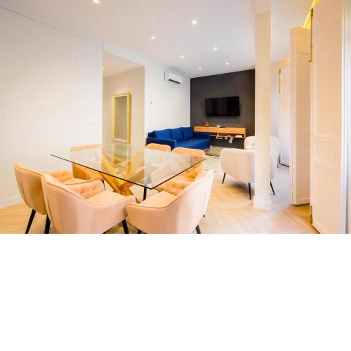 Elegant apartment - 2 Bd 1 Bth - Center Sevilla