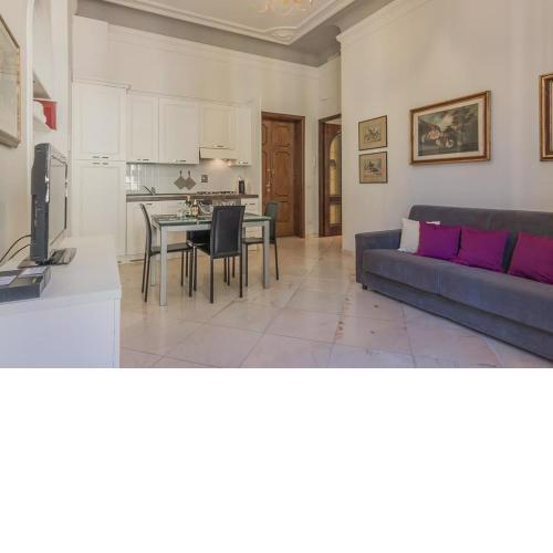 Elegant apartment near San Lorenzo Market